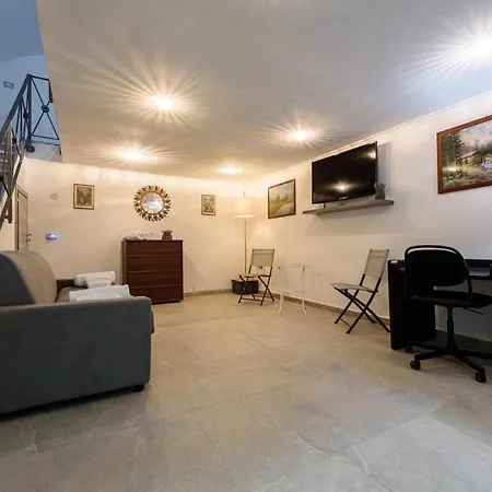 Apartamento Stazione - Maison Pulcinella Duplex